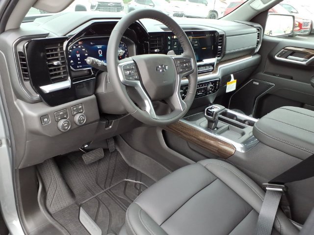 New 2026 Chevrolet Silverado 1500 RST w/ All Star Edition Plus AWD/4WD image 5