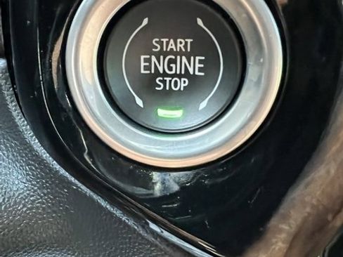 Used 2024 Chevrolet Silverado 1500 ZR2 w/ Technology Package image 36