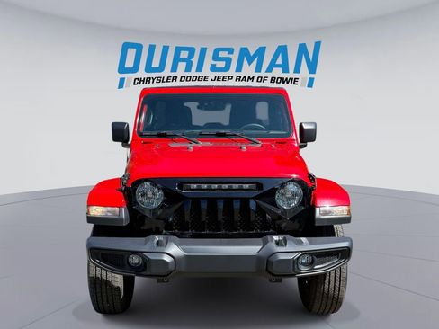 Used 2023 Jeep Wrangler Unlimited Sahara AWD/4WD image 6