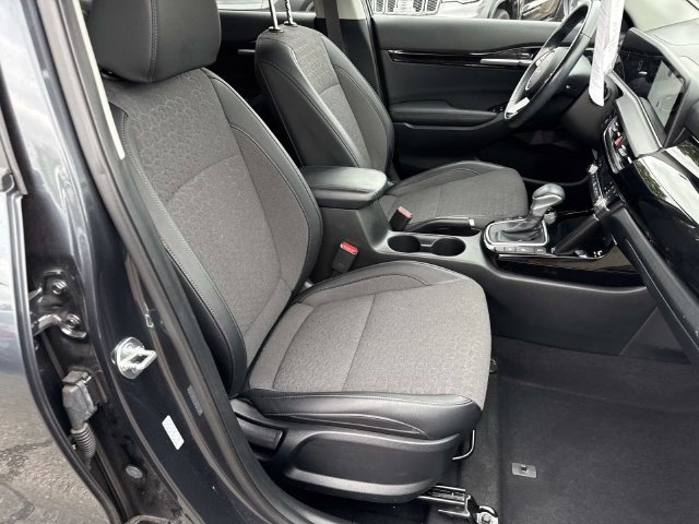 Used 2025 Kia Seltos S AWD/4WD image 9