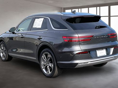 Used 2025 Genesis Electrified GV70 AWD/4WD image 4
