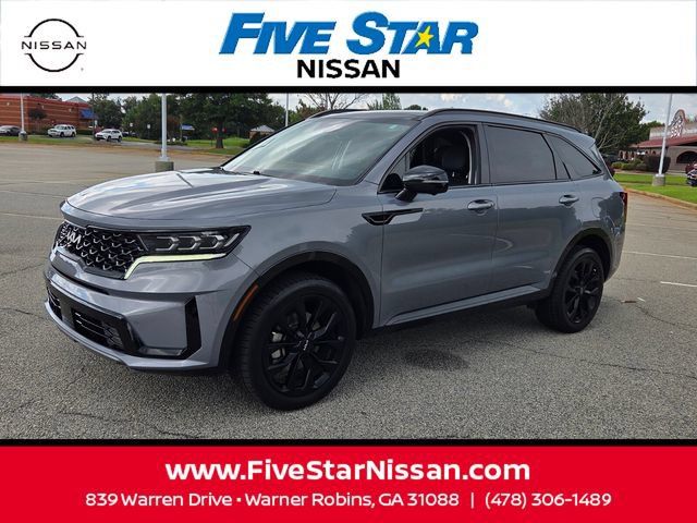 Used 2023 Kia Sorento SX AWD/4WD image 3