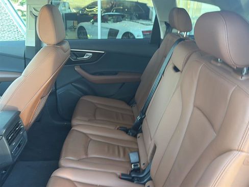 Used 2023 Audi Q7 2.0T Premium image 14
