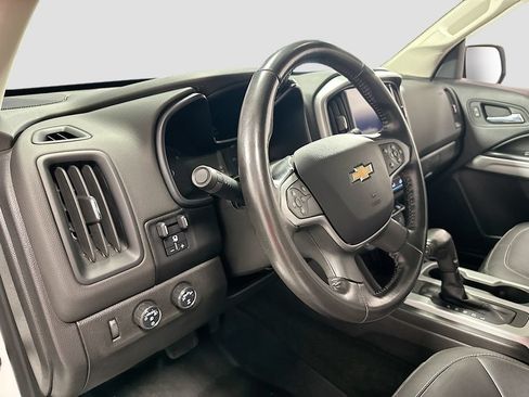 Used 2018 Chevrolet Colorado LT w/ Luxury Package, Chrome AWD/4WD image 11