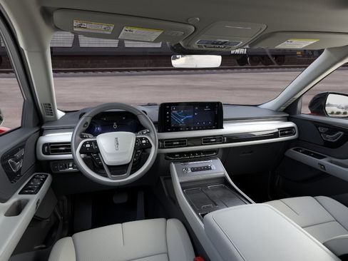 New 2026 Lincoln Aviator AWD image 9