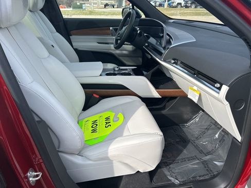 New 2026 Cadillac Vistiq Luxury image 26