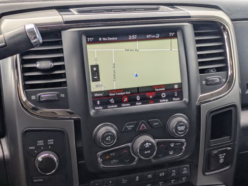 Used 2018 RAM 3500 Laramie w/ Sport Appearance Group AWD/4WD image 34