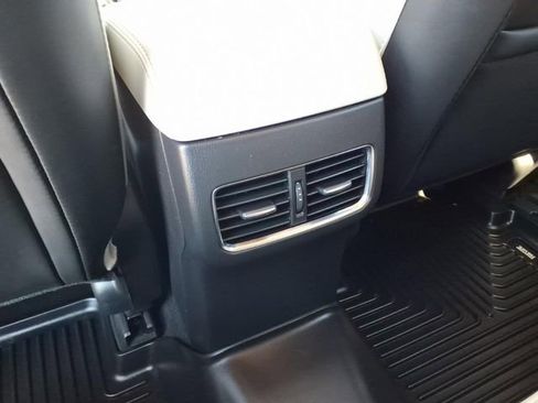 Used 2023 MAZDA CX-5 AWD 2.5 S w/ Premium Plus Pkg image 9