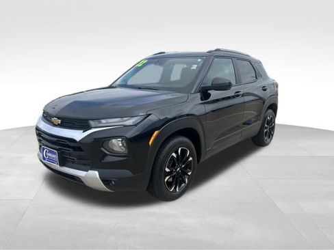 Certified 2022 Chevrolet TrailBlazer LT w/ Convenience Package image 4