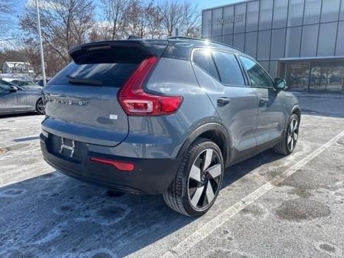 Used 2023 Volvo XC40 Recharge Ultimate w/ Protection Package Premier image 3