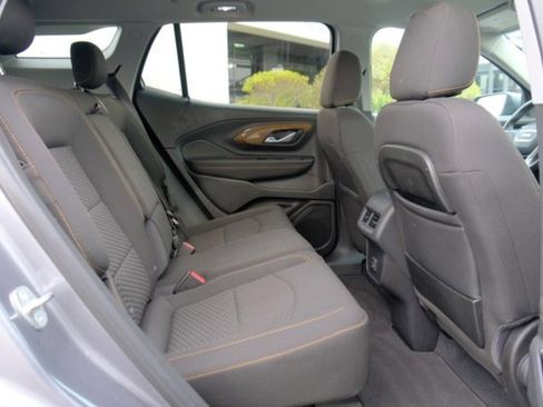 Used 2020 GMC Terrain SLE w/ Driver Convenience Package image 17