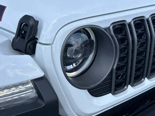 New 2026 Jeep Gladiator Rubicon AWD/4WD image 9