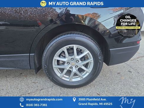 Used 2023 Chevrolet Equinox LT image 30