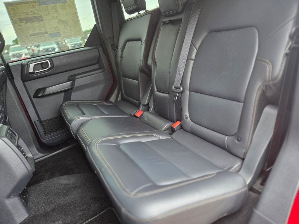 New 2025 Ford Bronco Badlands AWD/4WD image 15