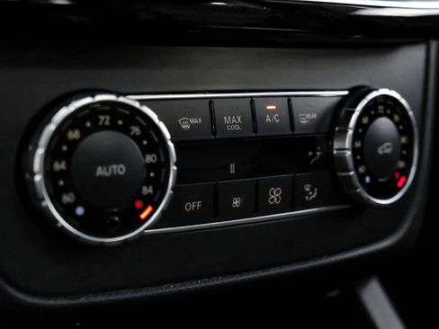 Used 2018 Mercedes-Benz GLE 350 GLE 350 Sport Utility 4D image 18