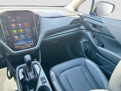 Certified 2025 Subaru Crosstrek 2.5i Limited w/ Crosstrek Mirror Package image 33