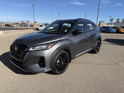 Used 2023 Nissan Kicks SR w/ SR Premium Package image 1