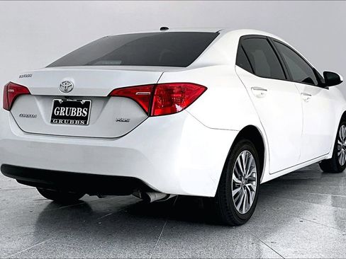 Used 2019 Toyota Corolla XLE image 15