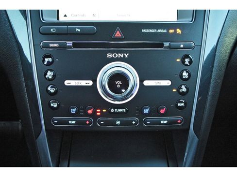 Used 2018 Ford Explorer Sport w/ Equipment Group 401A image 27