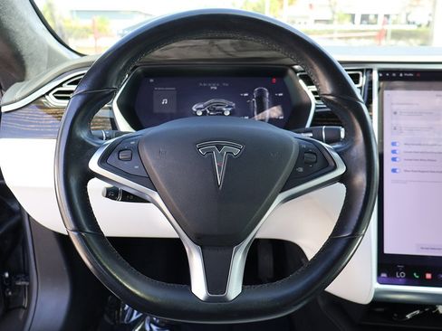 Used 2017 Tesla Model S 75 image 35