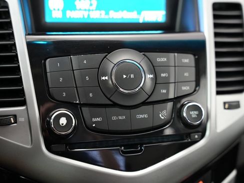 Used 2012 Chevrolet Cruze LS w/ Connectivity Package FWD image 19