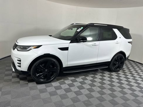 Used 2025 Land Rover Discovery Dynamic SE AWD/4WD image 20