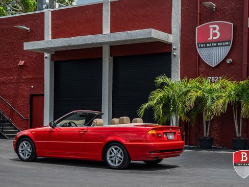 Used 2004 BMW 325Ci Convertible RWD image 20