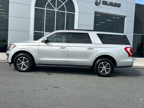 Used 2019 Ford Expedition Max XLT image 6