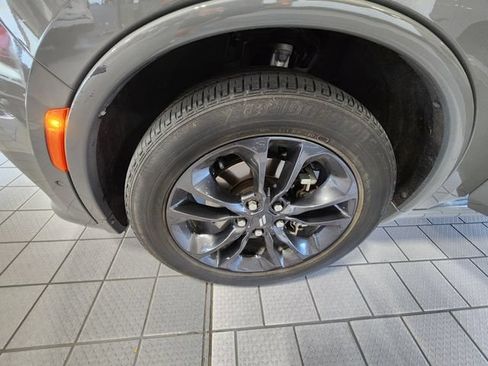 Used 2023 Dodge Durango R/T RWD image 8