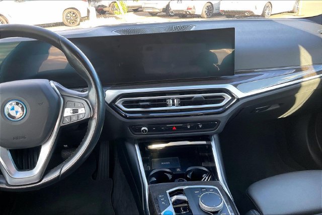 Certified 2023 BMW i4 eDrive35 w/ Parking Assistance Package RWD image 7