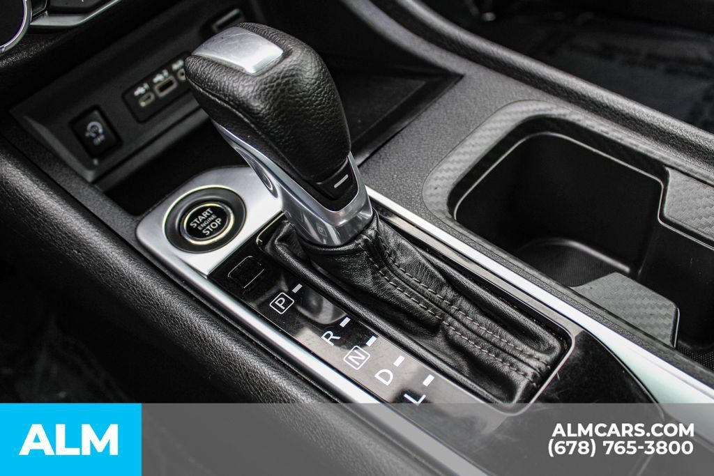 Used 2024 Nissan Sentra SV FWD image 34