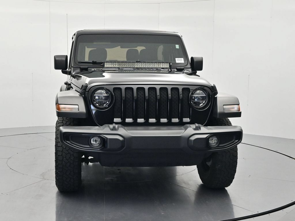 Used 2021 Jeep Wrangler Sport AWD/4WD image 2