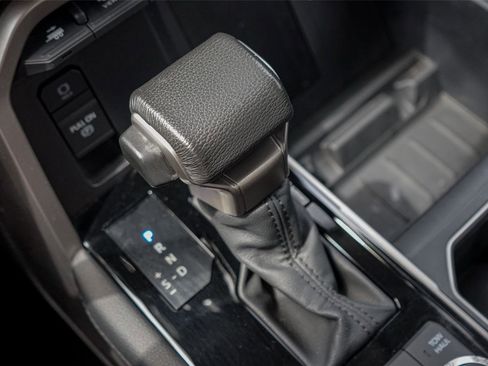 Used 2024 Toyota Tundra Limited AWD/4WD image 14