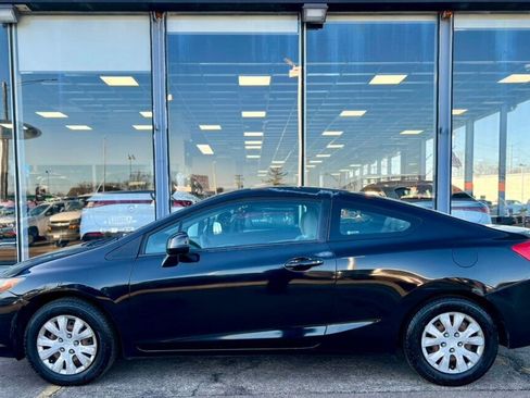 Used 2012 Honda Civic LX image 2