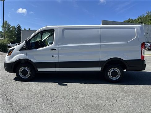 New 2024 Ford Transit 250 Low Roof RWD image 7