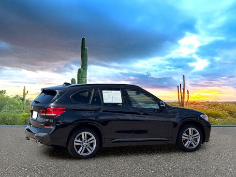 Used 2021 BMW X1 xDrive28i w/ M Sport Package AWD/4WD image 5