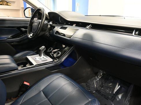 Used 2020 Land Rover Range Rover Evoque SE AWD/4WD image 21