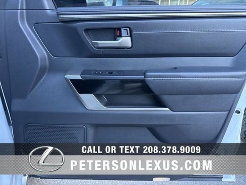 Used 2024 Toyota Tundra Limited image 11