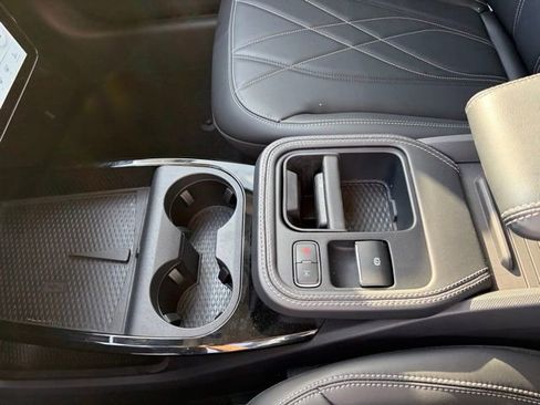 Used 2025 Ford Mustang Mach-E Select w/ Comfort Package Lite image 26