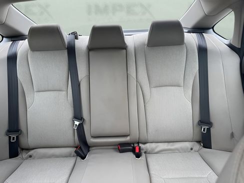 Used 2025 Honda Accord SE image 12