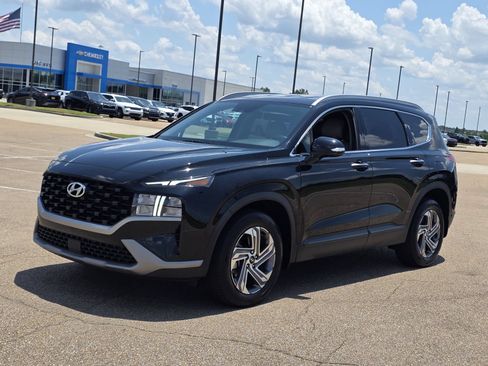 Used 2023 Hyundai Santa Fe SEL w/ Cargo Package FWD image 1