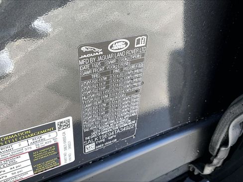 New 2026 Land Rover Range Rover Autobiography image 13