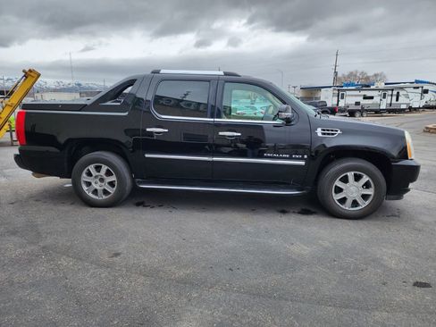 Used 2007 Cadillac Escalade EXT image 4