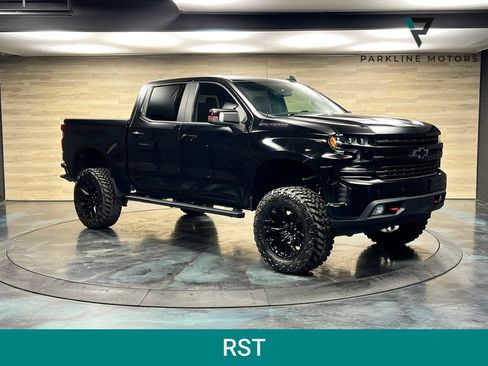 Used 2022 Chevrolet Silverado 1500 RST w/ Redline Edition AWD/4WD image 1