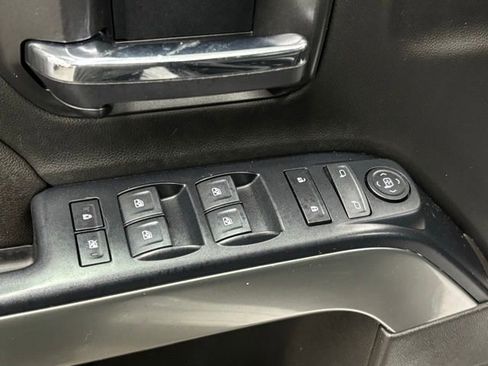 Used 2018 Chevrolet Silverado 1500 LT w/ All Star Edition image 13