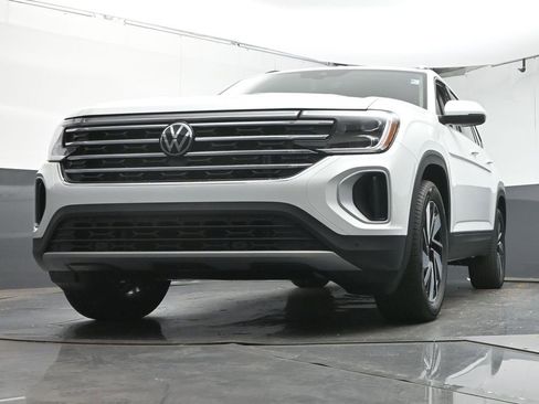 New 2026 Volkswagen Atlas SE image 33