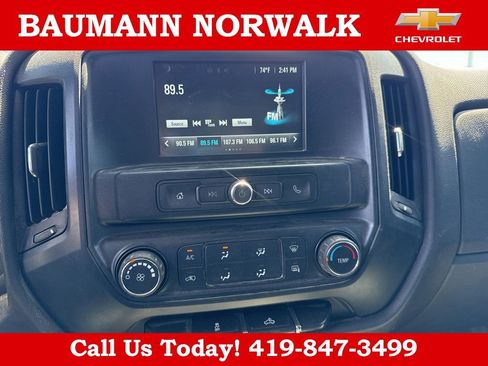 Used 2016 Chevrolet Silverado 2500 W/T w/ WT Convenience Package AWD/4WD image 17