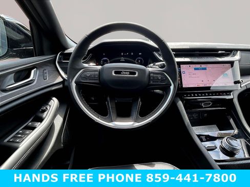 New 2026 Jeep Grand Cherokee L Limited AWD/4WD image 8