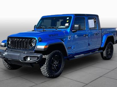 Used 2025 Jeep Gladiator Sport