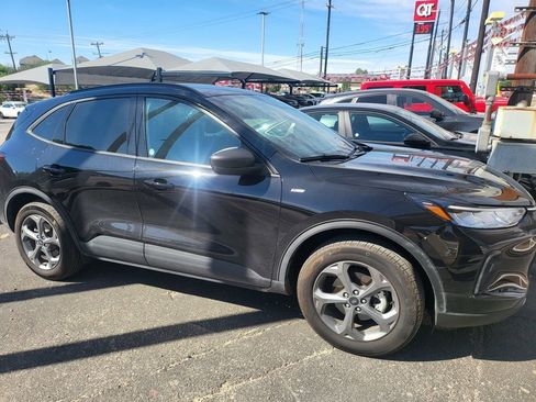 Used 2025 Ford Escape ST-Line image 13